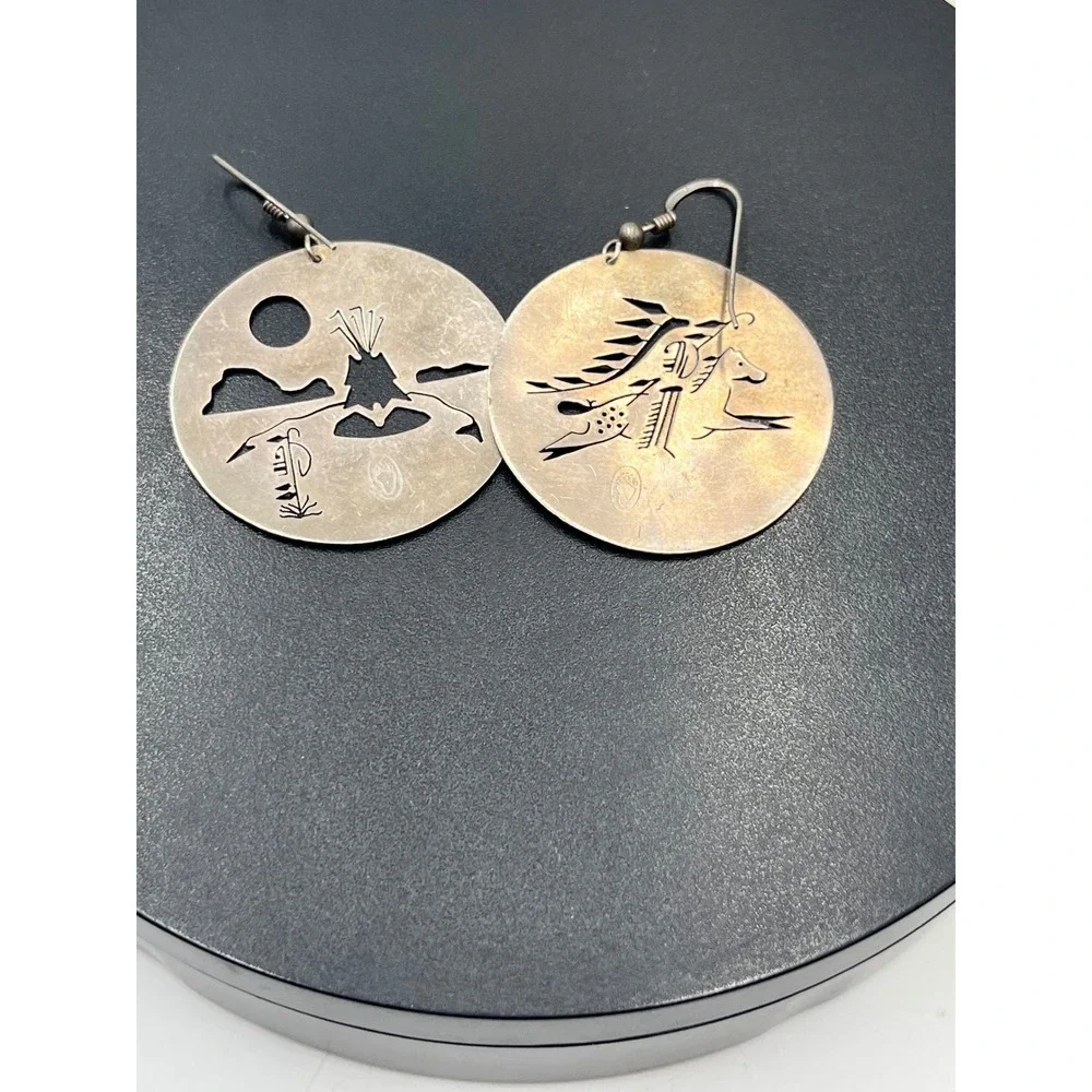 Vintage Sterling Southwestern Disc Earrings Horse Rider Mountain Bear Paw Hopi ?